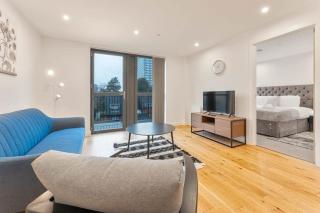 Fabulous 1 Bedroom Apartment in Central Location - Birmingham - 0