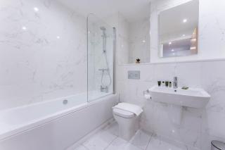 Fabulous 1 Bedroom Apartment in Central Location - Birmingham - 7