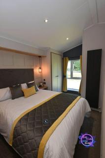 Big Duffs Den - Tattershall - 6