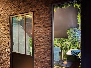 La Suite Oh la la - Duplex Jungle & Jacuzzi Privé - 9