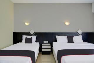 Townhouse Oak Pekanbaru near Mall Pekanbaru formerly Hotel Grand Sahara - 5