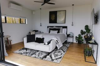 Kauri Lodge -Luxury waterfront - - 2