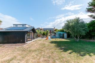 Botany Bay Beach House - Heated Pool & Sea Views - 1