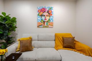 City Verve Modern 2BR in NDG MTL - 5