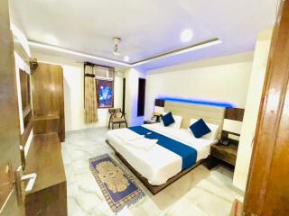 Hotel Saffron By A1Rooms - New Delhi - 3