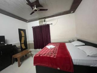 Hotel O Shri Krishna Guest House - Haldwāni - 5