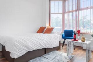 Watto Homes Studio - Sleeps 2 Parking & Central - Leicester - 6