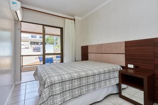 1038 Apto sobre Avenida con vista lateral para o Mar - 3