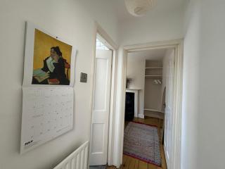Quaint 1BD Victorian Flat in Iconic Neighbourhood - Londen - 3