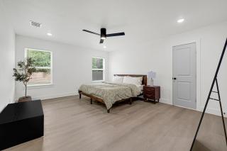 Modern Farmhouse Retreat 4BR 3BA Central HTX - Houston - 1