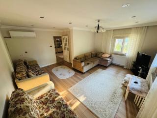 Luxury Farm House - 8