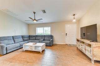 3 Mi to Public Beach Port Charlotte Getaway! - Port Charlotte - 7