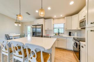 3 Mi to Public Beach Port Charlotte Getaway! - Port Charlotte - 4