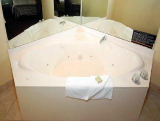 SureStay Plus Hotel by Best Western Kearney - Kearney - 4