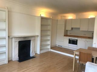 Snug 1BD Retreat in the Heart of Earl's Court - Londra - 7