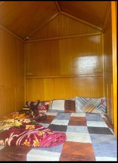 Himalayan Wooden Cottage & Cafe Dalhousie - Dalhousie - 5