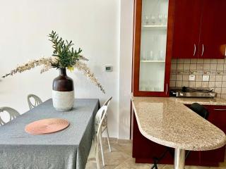 Motor City Shakespeare Circus - 8