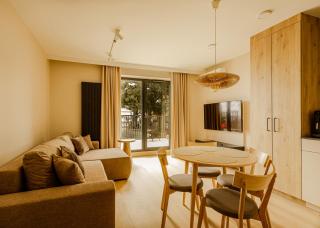 Monic Apart - 2