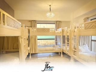 JBR Dorm Beachfront Stay Extra Guests after 1 Pay at Property - 6