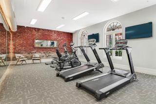 Roami at Factors Row - New Orleans - 6