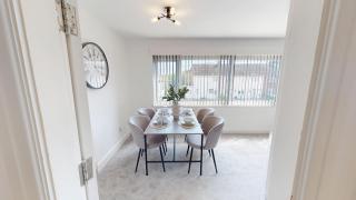 10 Mins to Airport Movie-Ready WM Parking - 9