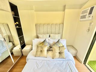 2BR Davao City Center Condo Pool - 2