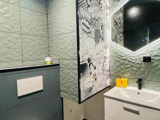 Duplex Pop Art - Jacuzzi - Climatisation - - 6