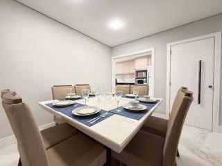 VH02- 3 Suítes| Vista Mar| Pé na Areia| Garagem - 2