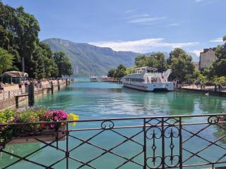 Reflets du Lac Annecy - Annecy - 1