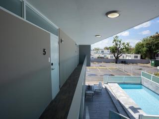 New Beachfront Studio w Pool ADA - Dorado - Dorado - 2