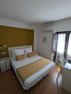 Hostal Tabanqueta - 9