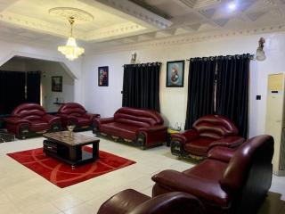 Home Of Wealth Luxury Apartments - Ibadán - 0