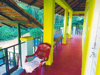 viDin estate stay - Jambur - 1