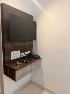 1bhk modern luxury flat in kondapur, hyderabad - Hyderabad - 9