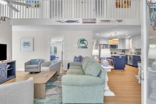 Saltwater Gospel by Oak Island Accommodations - Oak Island - 4