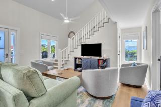 Saltwater Gospel by Oak Island Accommodations - Oak Island - 2