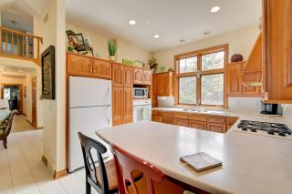 Sturgeon Bay Hideaway with Direct Water Access! - Egg Harbor - 1