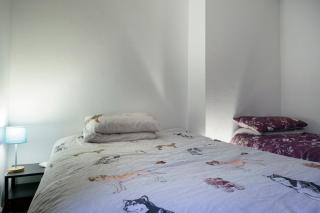 Lovely 2 Bedroom House Close to City Centre - 1