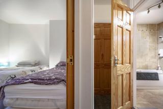 Lovely 2 Bedroom House Close to City Centre - Belfast - 3