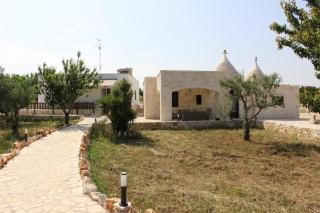 Trullo in Martina Franca, Italy - 9