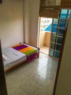 Cosy Entire Seaview Apartment for a Great Price! - Colombo - 1