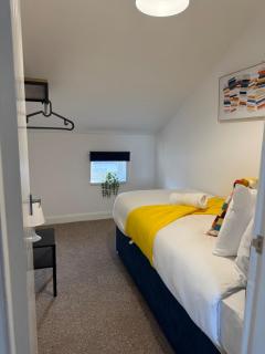 Spacious 4Bed - Next to Stadium - Sunderland - 8