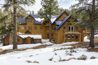 Mammoth Creek Luxury Retreat near Zion and Bryce C - 0