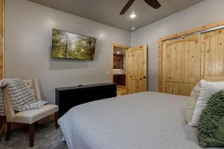 Serenity Pines Luxury Spa - 2