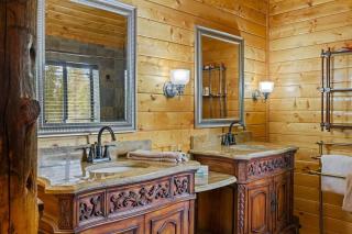Arapaho Luxury Retreat - 9