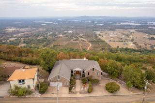 Majestic Mountain Getaway - Lake Hamilton - 9