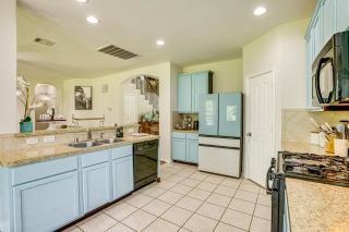 Group-Ready Getaway in North Houston! - 5