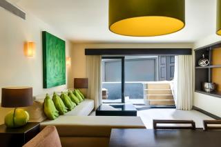 Top Beachfront Complex Private Patio & Shared Pool - 9