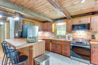 Furnished Deck and Lake Access Fairland Log Cabin - 5