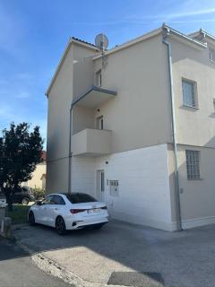 Apartman Mirna - 1